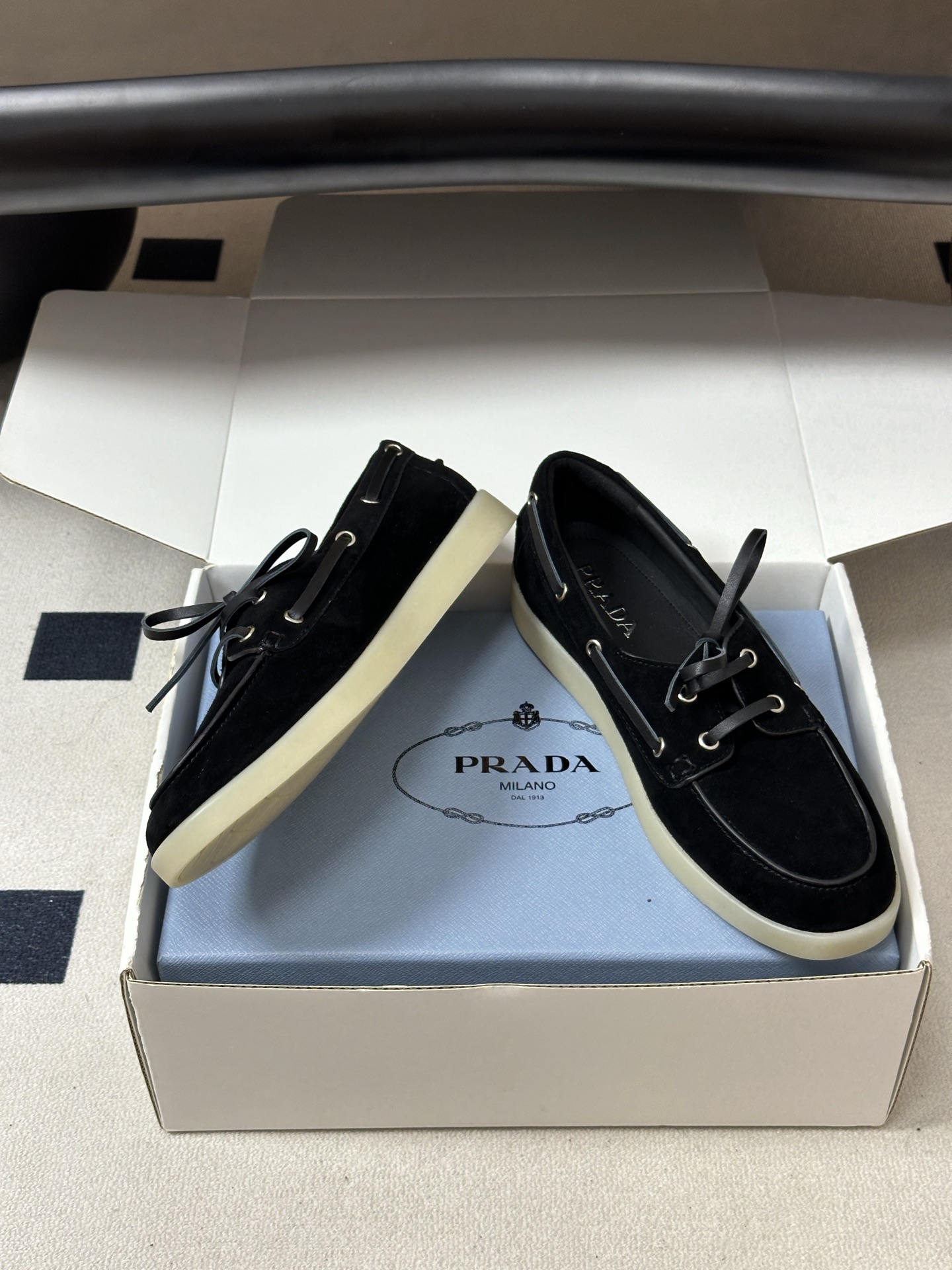 Pra*da 2026ss Suede Boat Shoes