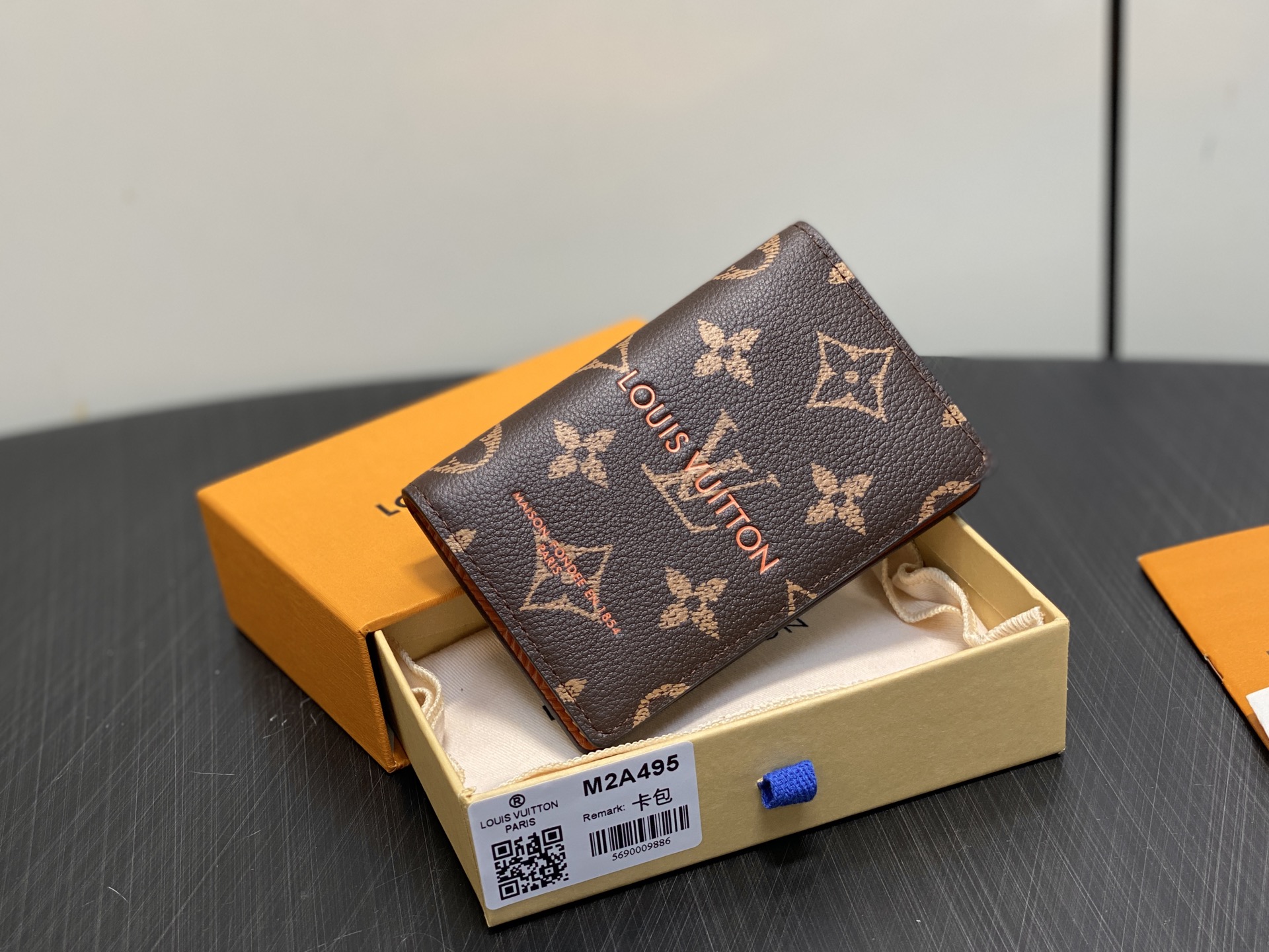 L0vis Vvtt0n Wallet-M11524-7.5 x 11.1 x 1CM
