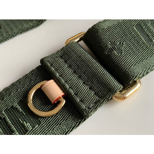 l0*is V*t0n strap