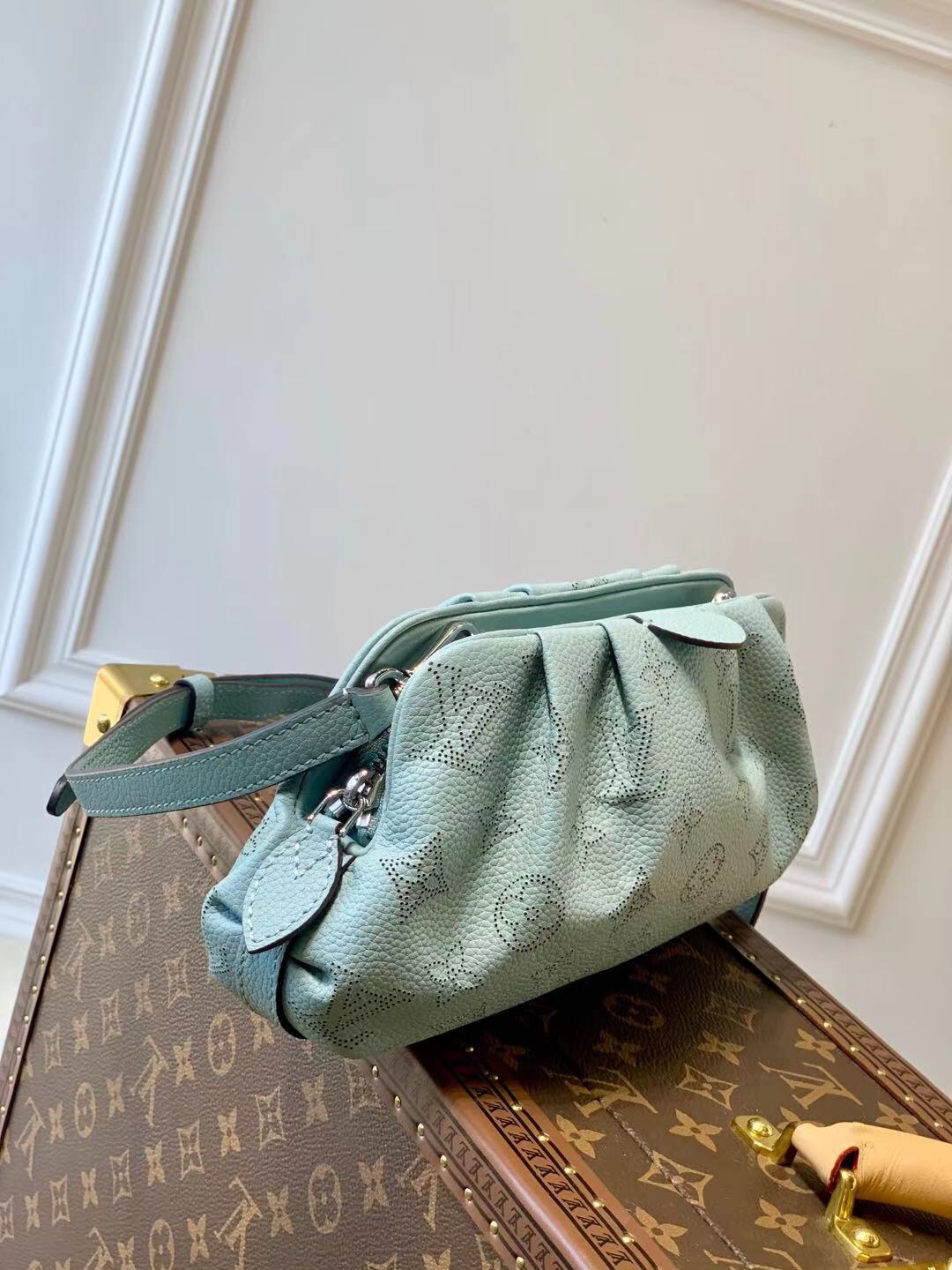 l0*is V*t0n scala handbags-23*12.5*5cm