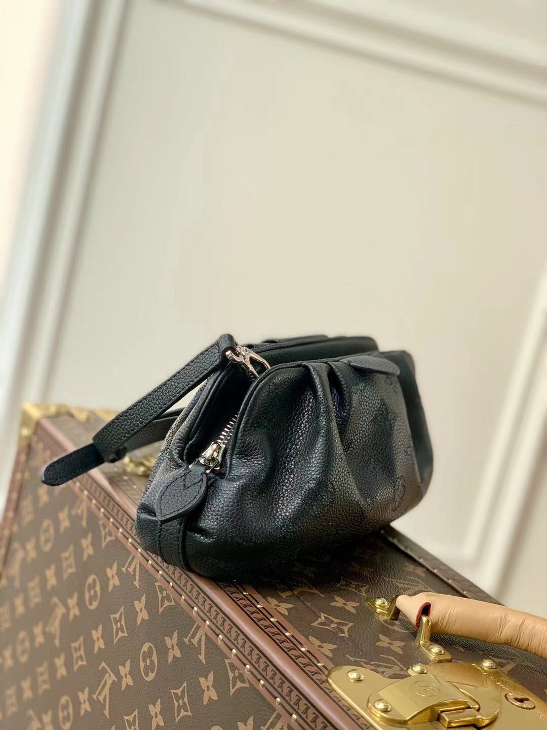 l0*is V*t0n scala handbags-23*12.5*5cm