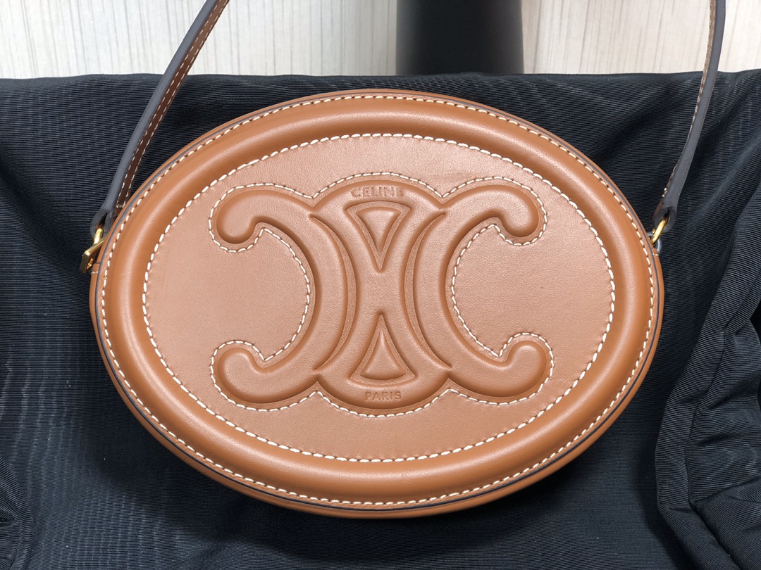 Celin Cabas Triomphe Handbags-16*13*4CM