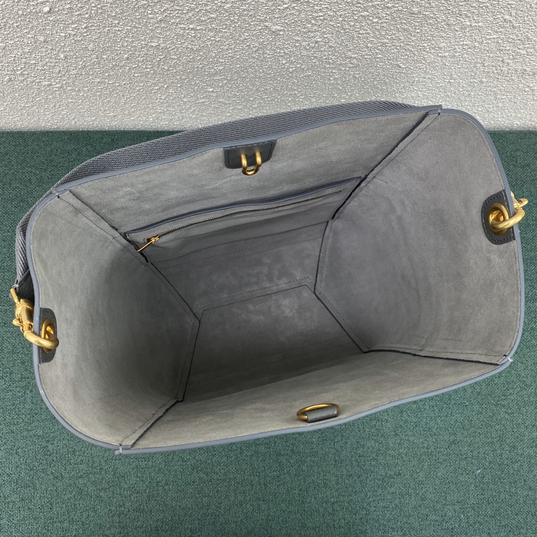 Ce**e sangle bag-23*17*33cm