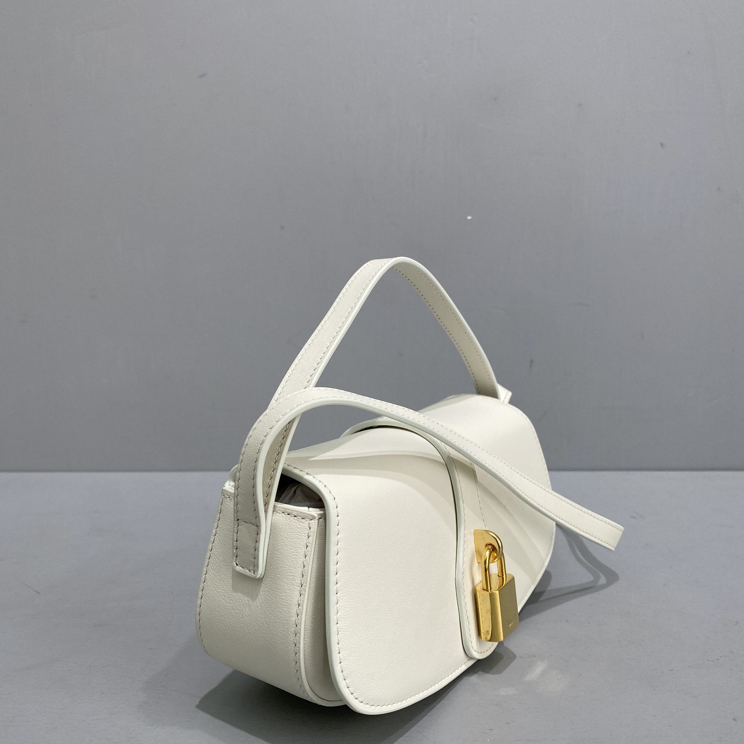 Celin Mini Tabou Clutch On Strap-18*8*5CM