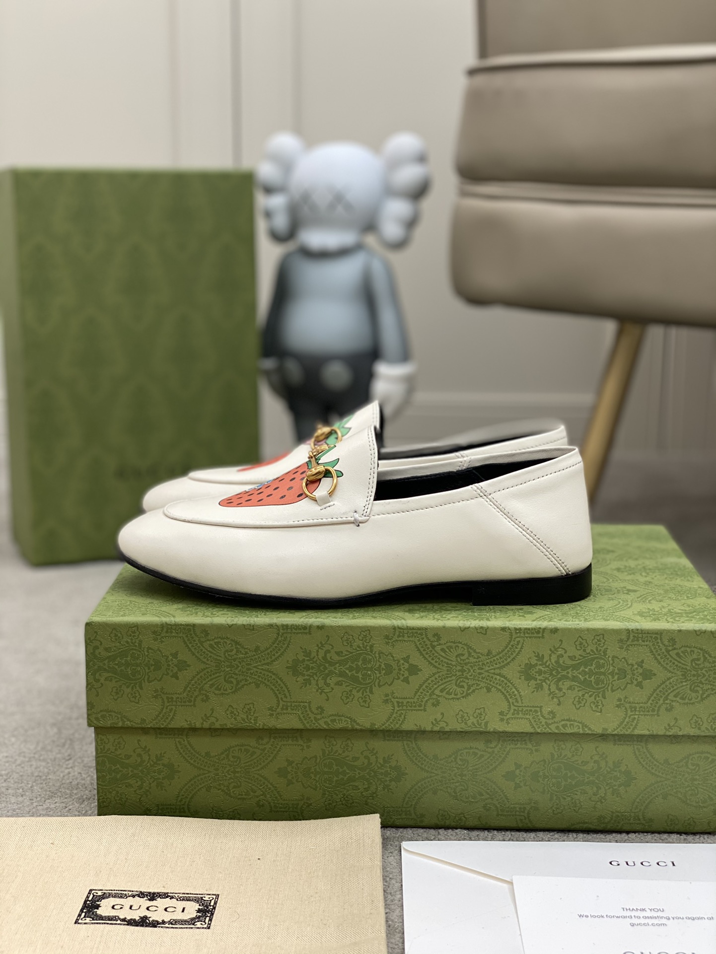 G*u*i loafers