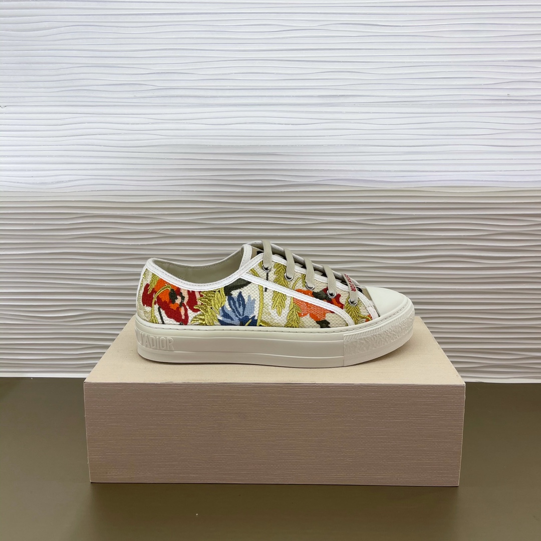 D*or sneakers